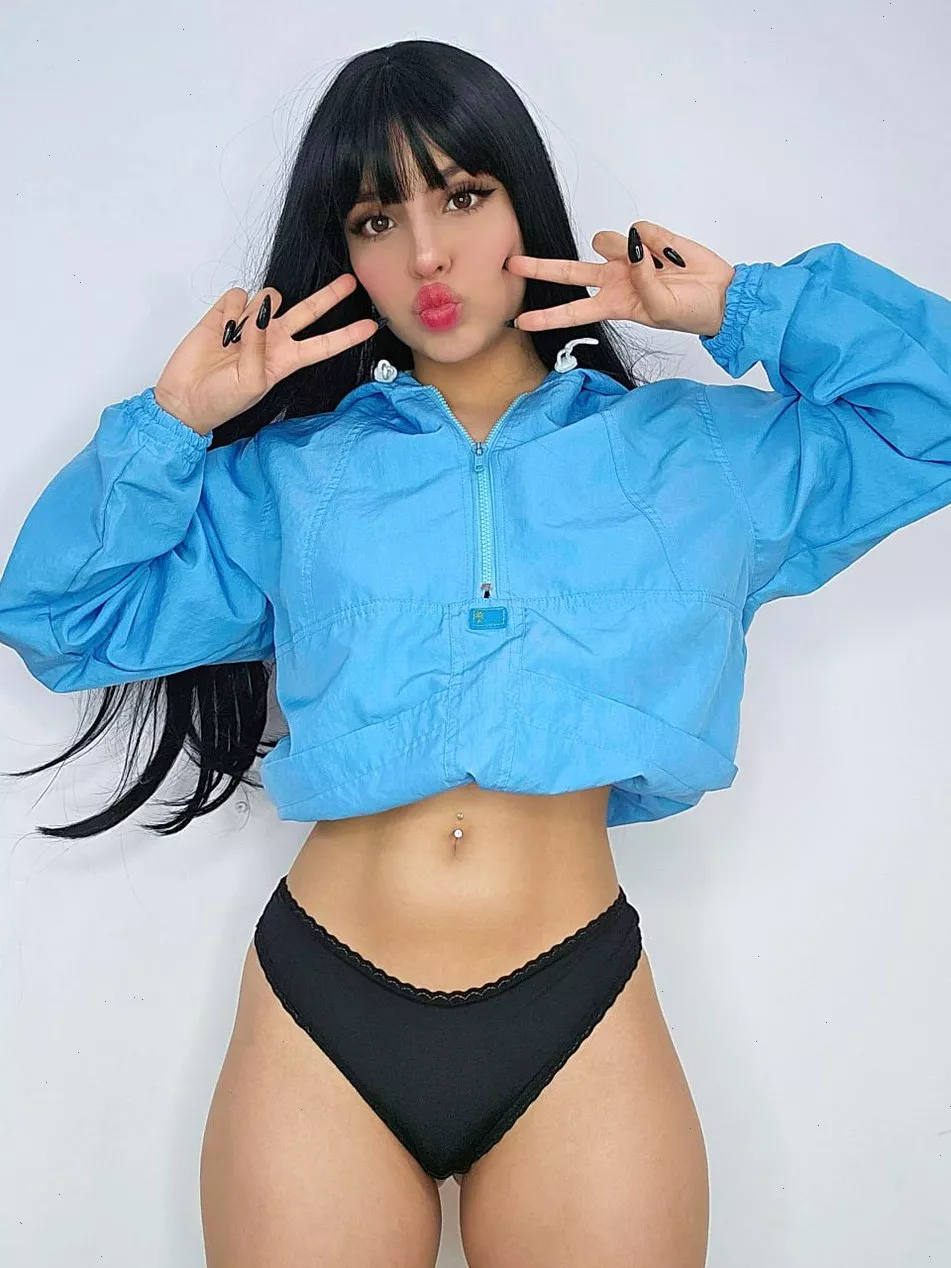 why i only attract older men in college posted by Ok_Reflection98