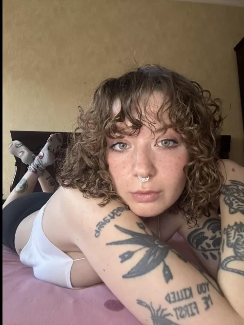 You need to clean up by feetyourlick