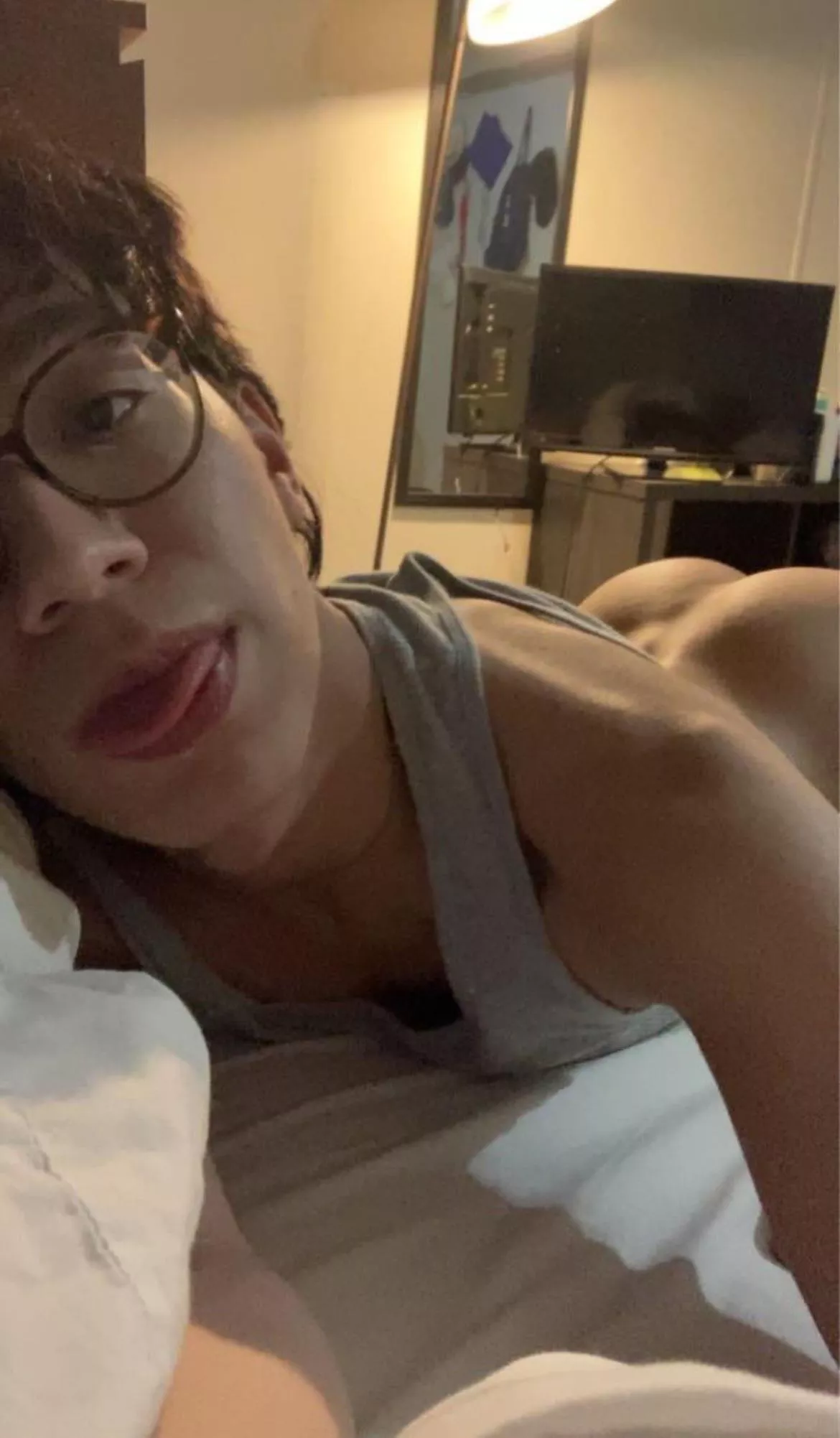 18 college bottom for muscle @sporklmao posted by sporklmao