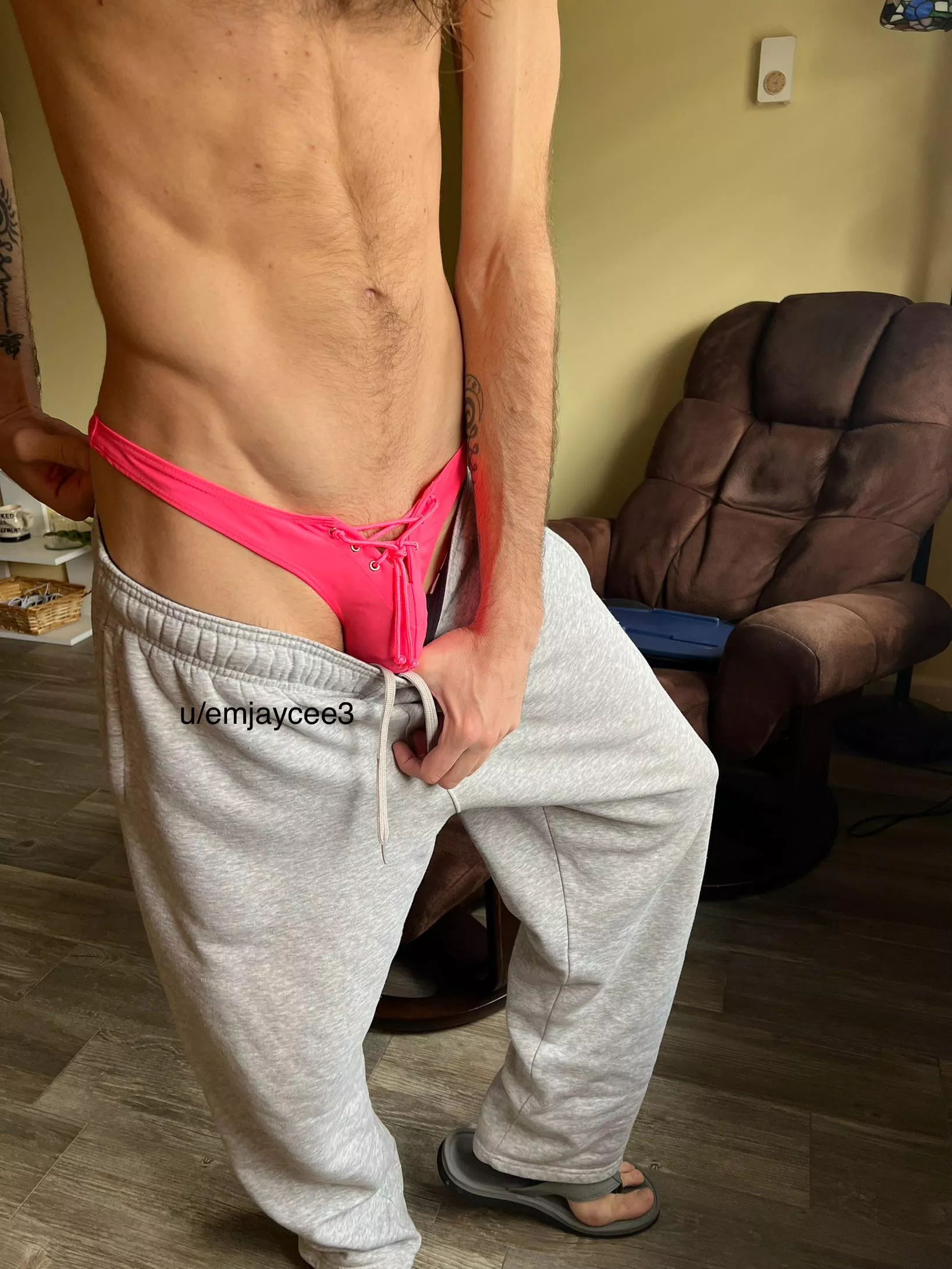 I usually flex the booty but these are fresh from the front 💕 posted by emjaycee3