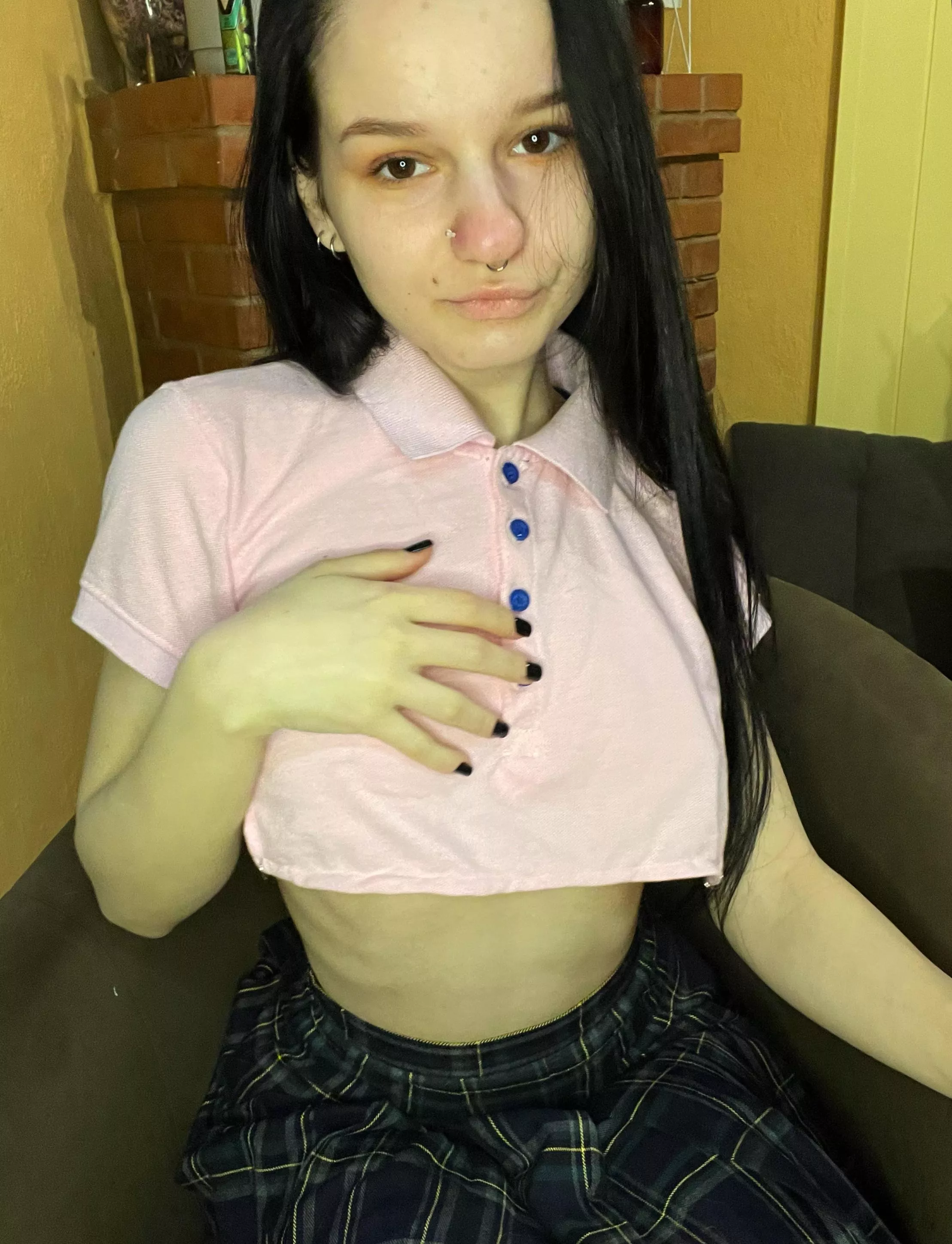 I want to feel your dick inside me posted by Fallingwrath351