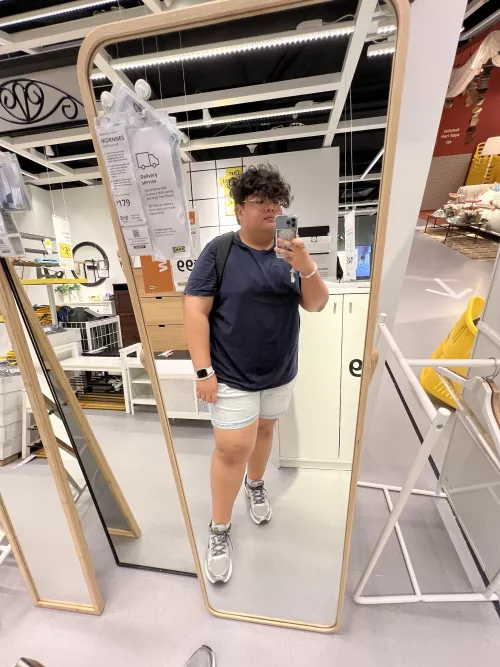 Ikea Selfie by whatyouwantpukimak