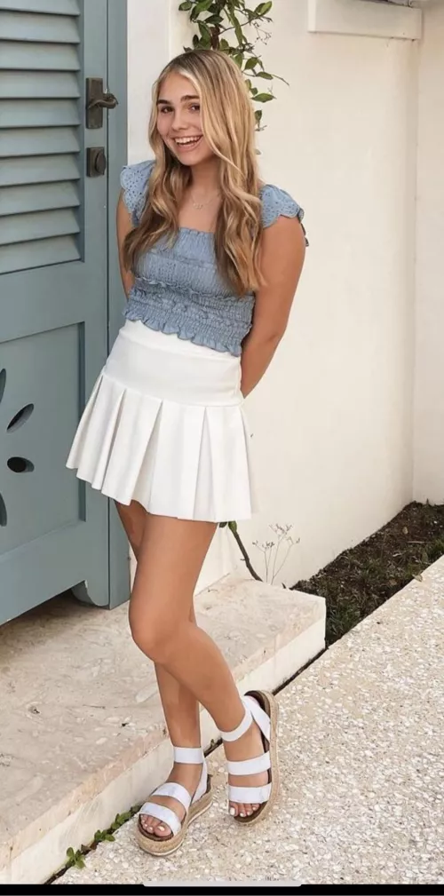 IUTR cutie  by DangerousBox9717