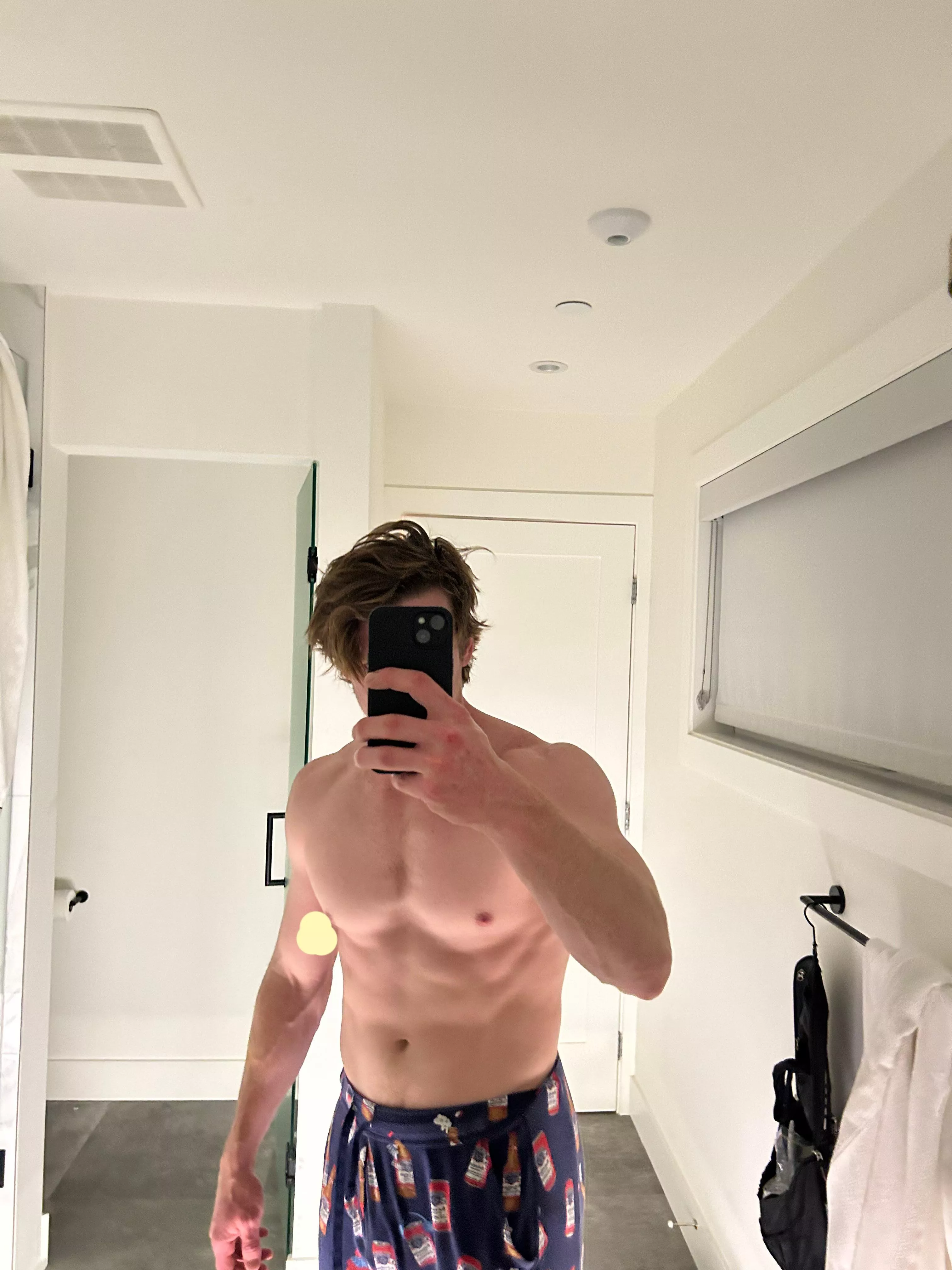 Relaxing Sundays staying in> posted by Actual_Ad_938