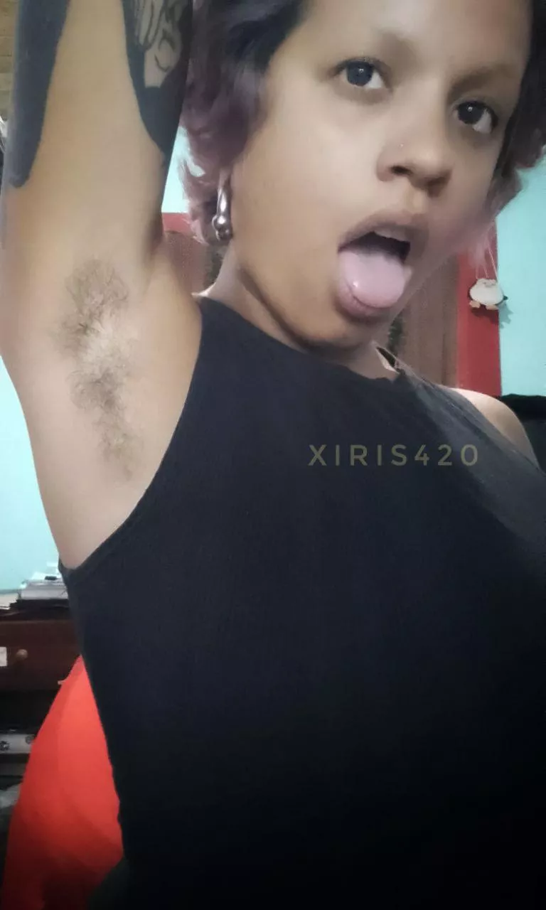 stick out your tongue and start licking me posted by xiris420