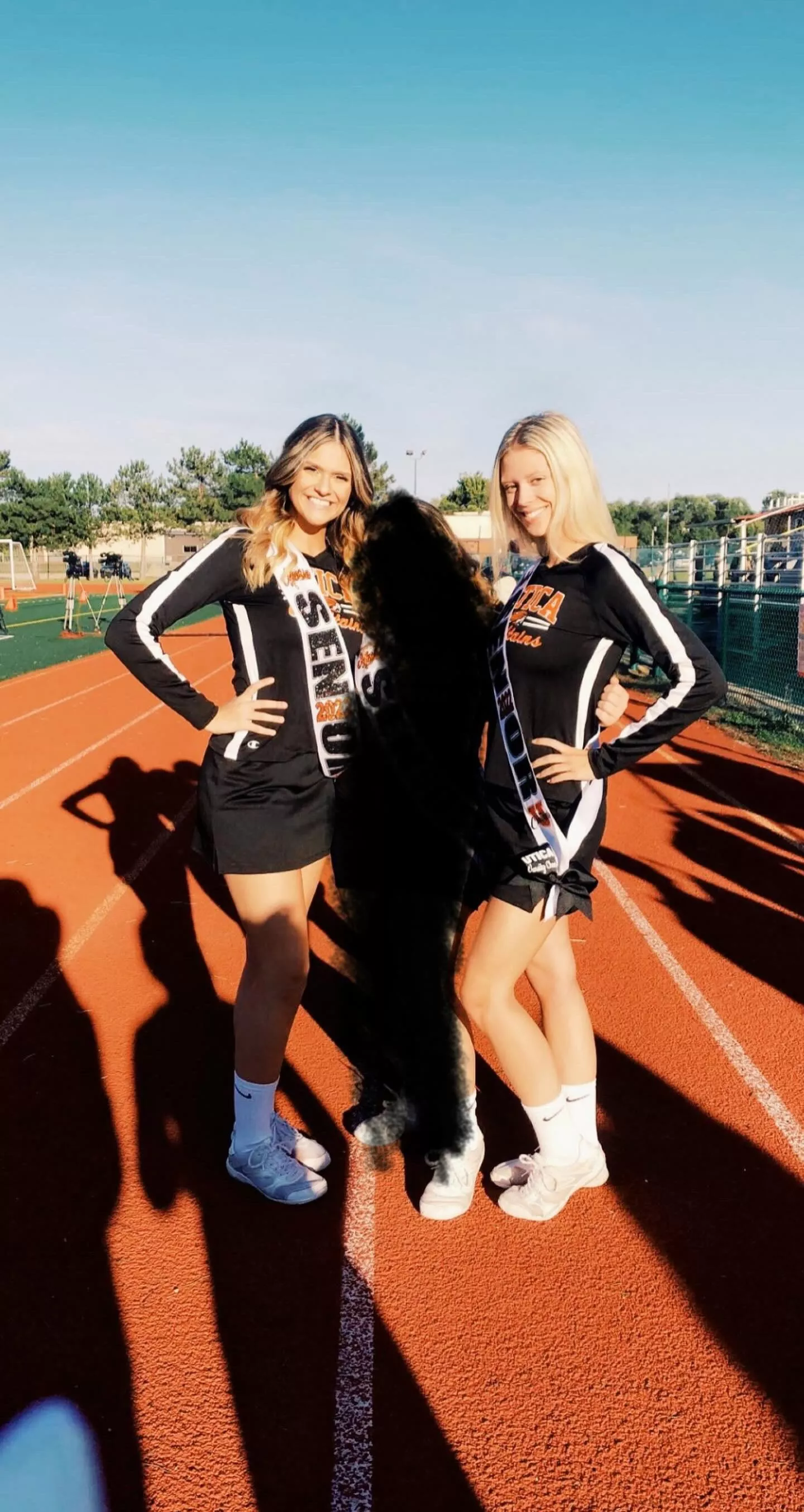 Which one [2] posted by ResponsibleTrainer11