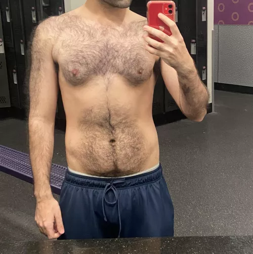 Who wants me?? 🥺 by leonstratus21