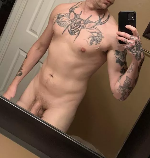 33 and bored. Dm me posted by GoneFisting69