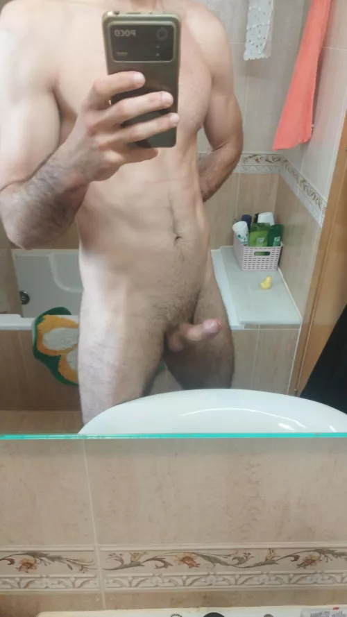 33 spain curious. Looking for hung fems or twinks. No face. sc: bigpenisadmirer by SpecialistMaximum387