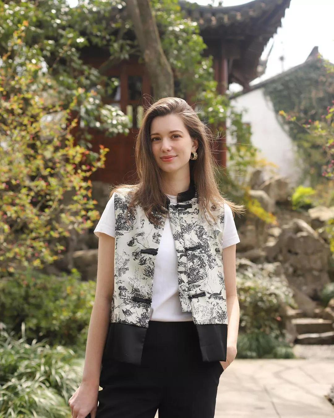 Anastasia Cebulska posted by sagar9175