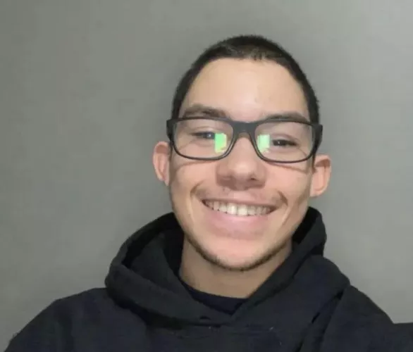 Any love for shorter guys? I’m 5 ft 4 lol by Master_Theory6765