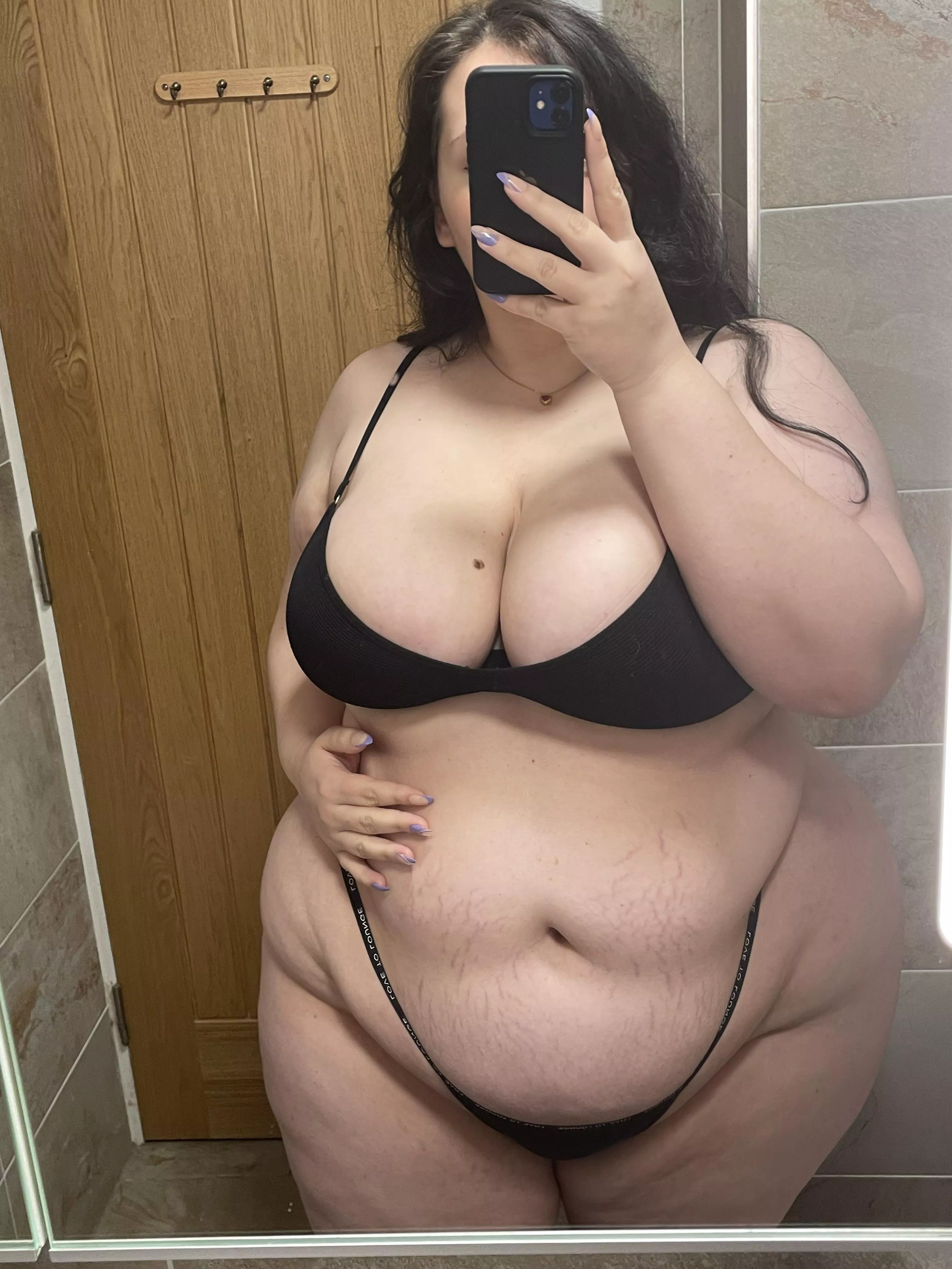 big and soft posted by xehilia