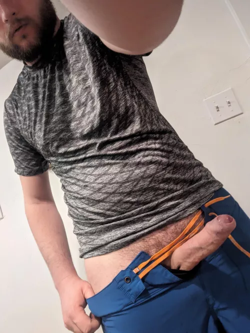 Broke free  by Livedlikelarry