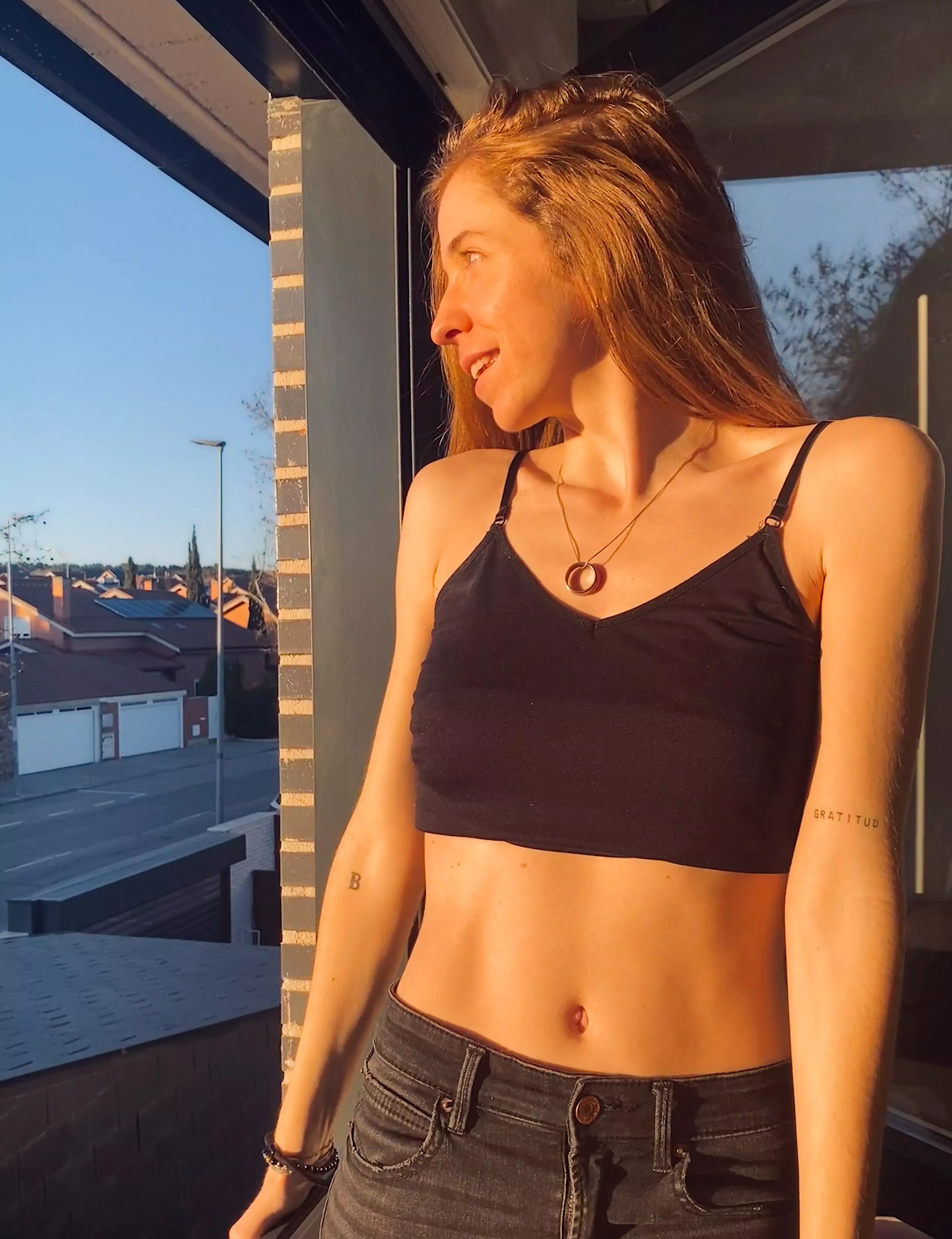 Can you make out with my navel please posted by No_Date366