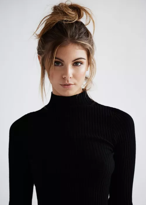 Carmella Rose by oblique_shockwave