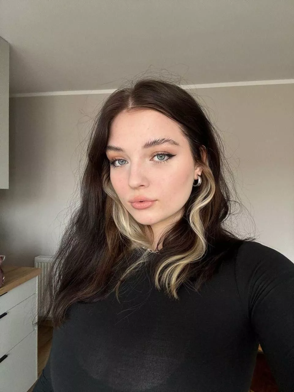 Classy Friday posted by Magic_Lillyt