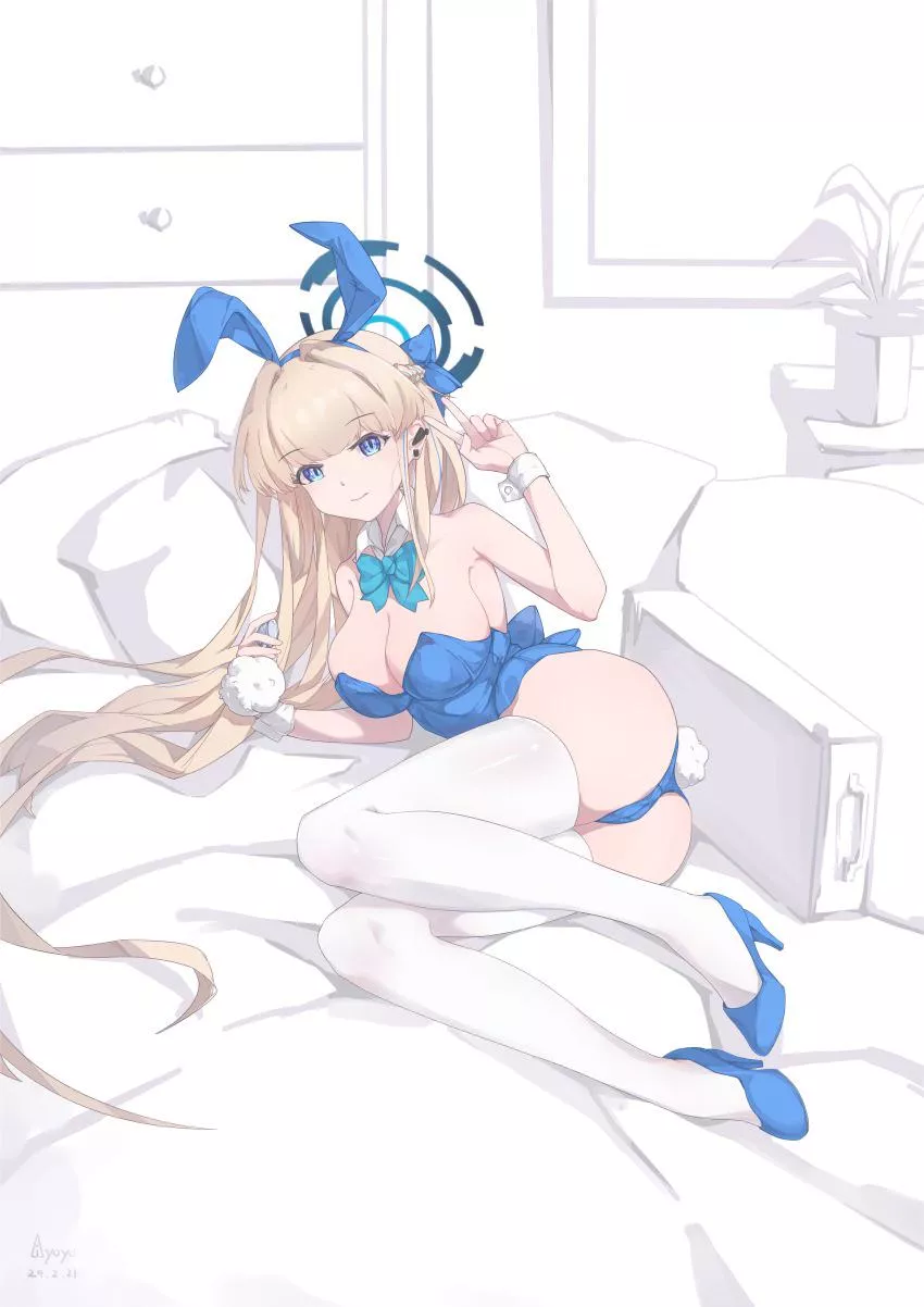 Cute perky waifu posted by reversedturnover