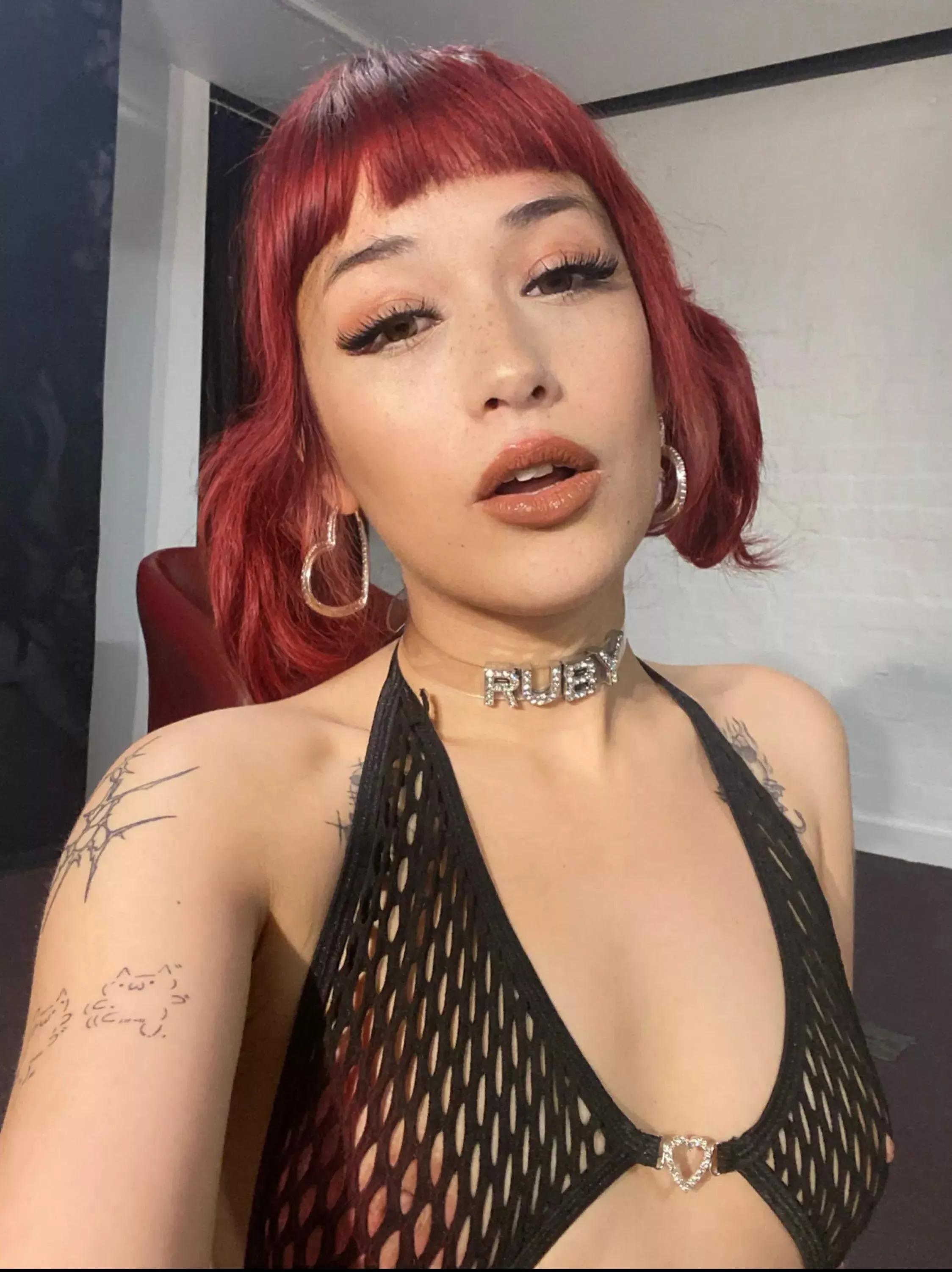 Do you find girls like me cute? posted by _ineedyou23