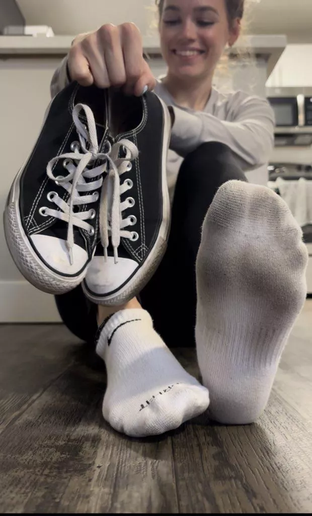 (F) these just keep getting better and better! posted by thehappy_soles