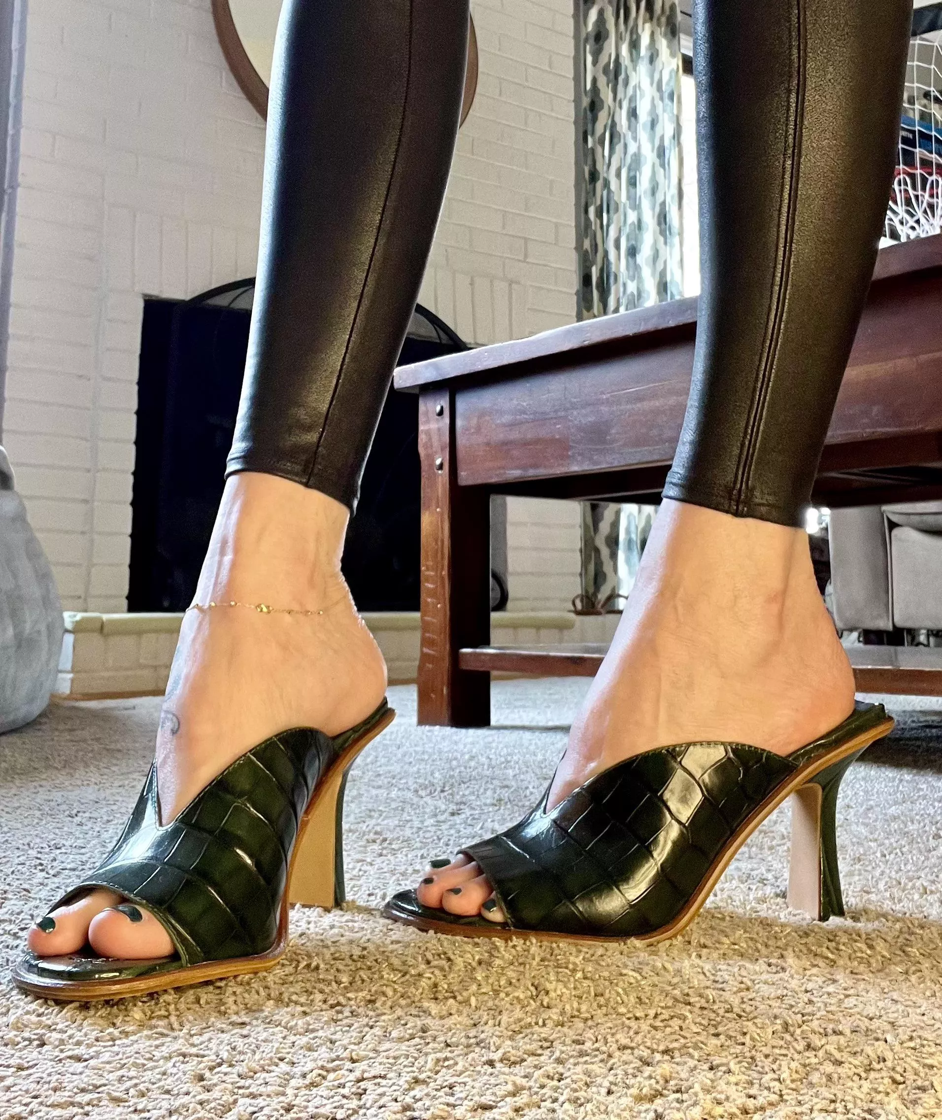 Fashionable For Friday posted by Lotusgirl00