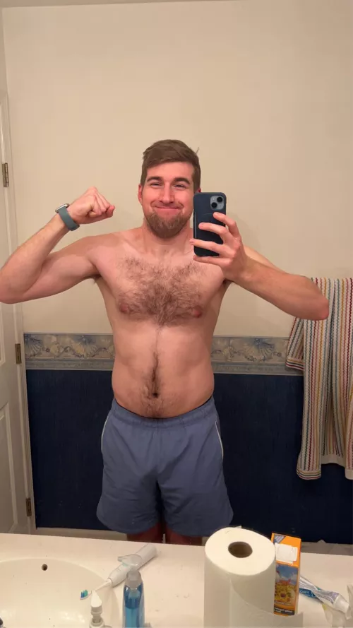 Feeling fit and healthy; I’m ready to find a good guy :) by MxM_Powerhouse