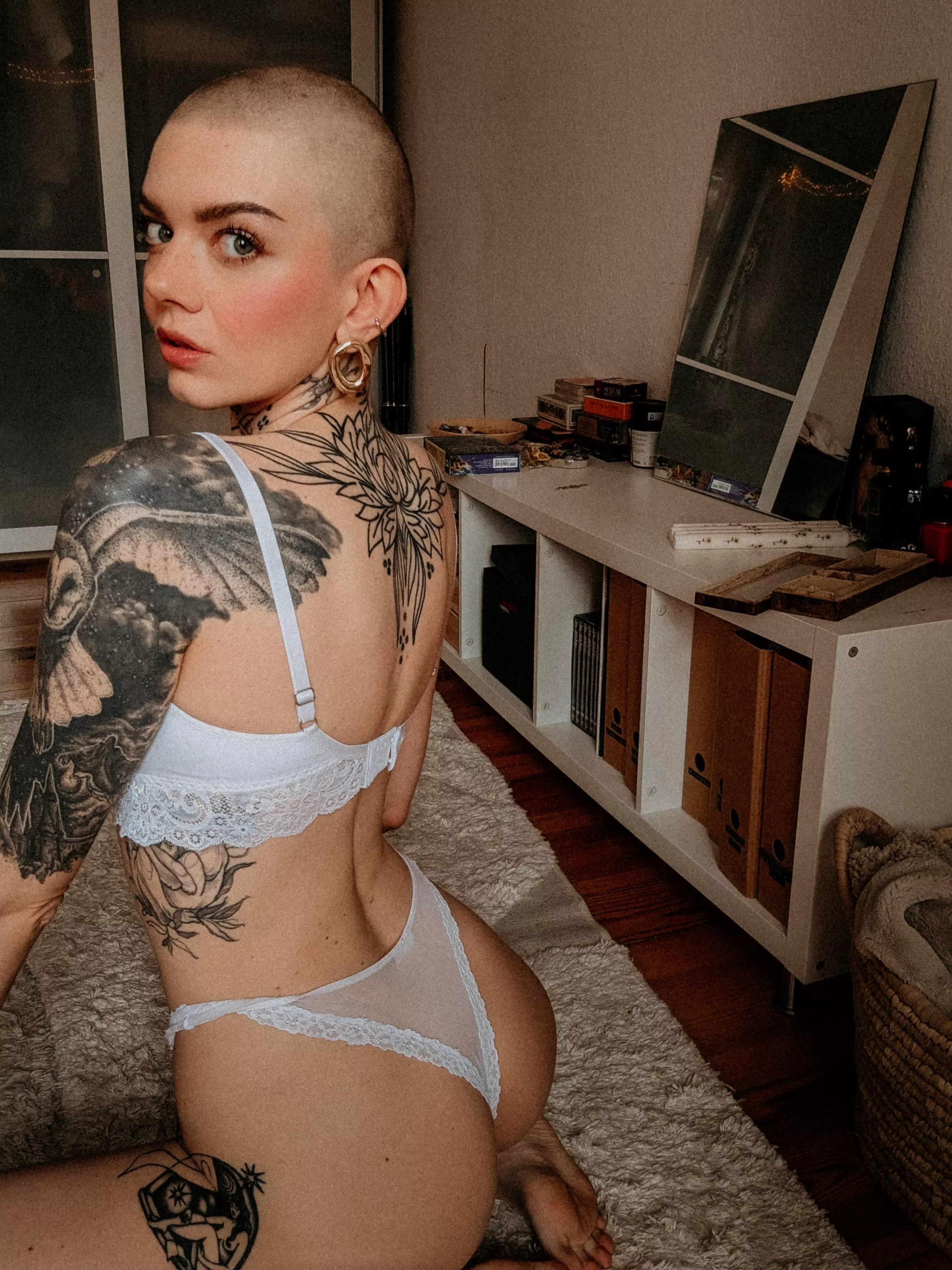 First time ever having a buzzcut :)  posted by juleamelie99