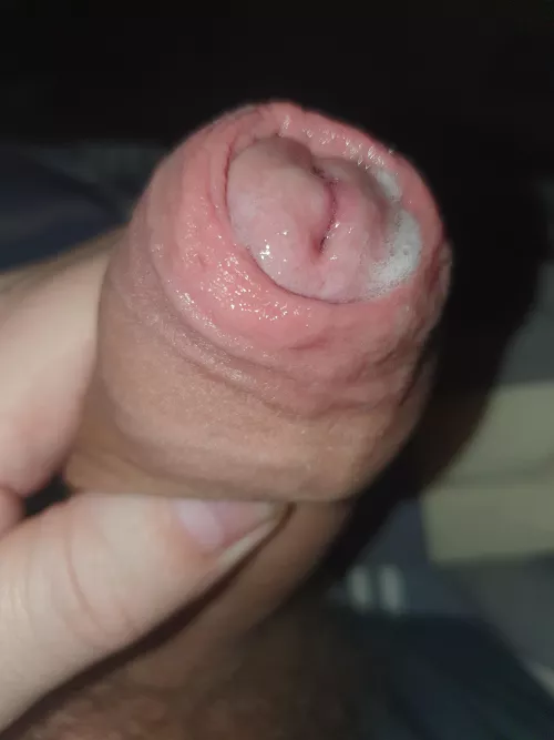 Getting wet and horny.  by ppoiu6