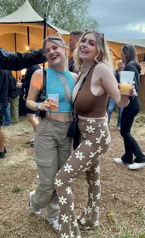 Hanging  by Alternative-Bug-8454