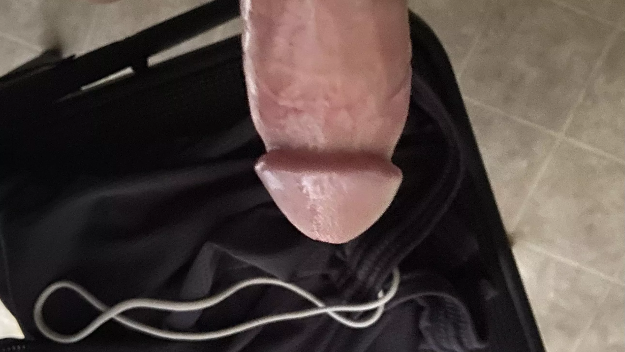 here , use this butt plug  posted by sexymaneuvers