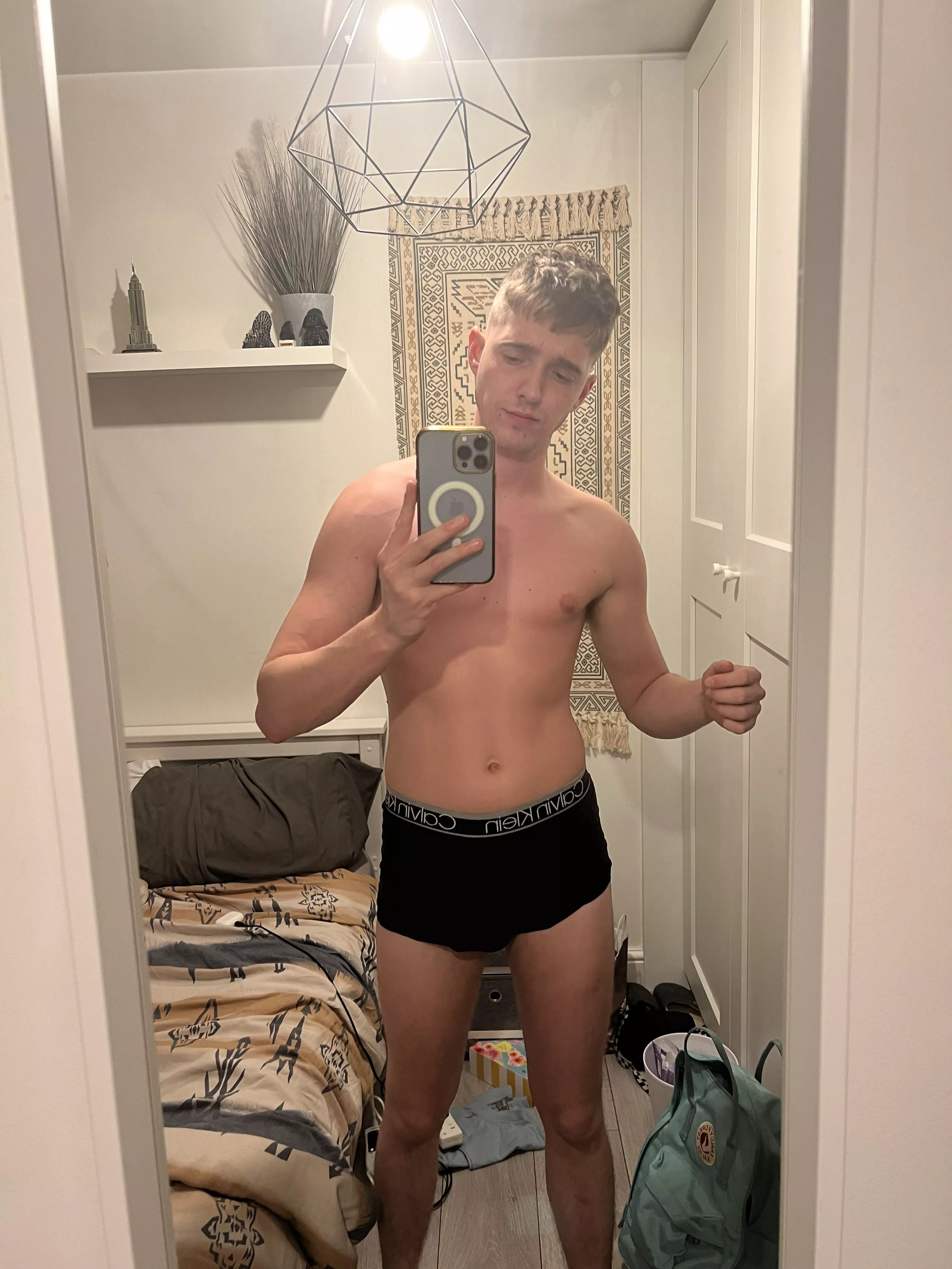 Hey  posted by yourprettyboi