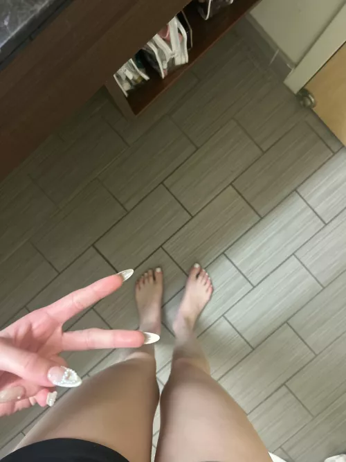 Hmu to chat:)) by AbbreviationsDry4173