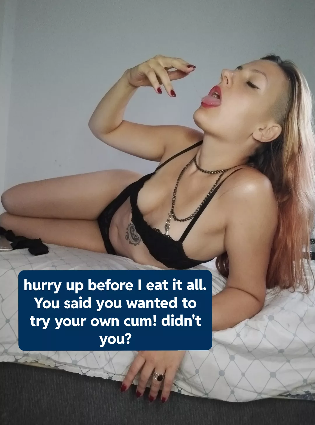 Hurry!! posted by MadyMari