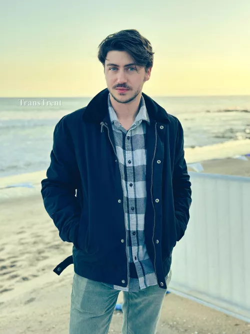 I can’t stop thinking about the fallout show coming out. This photo doesn’t have anything to do with that lol by TransTrent