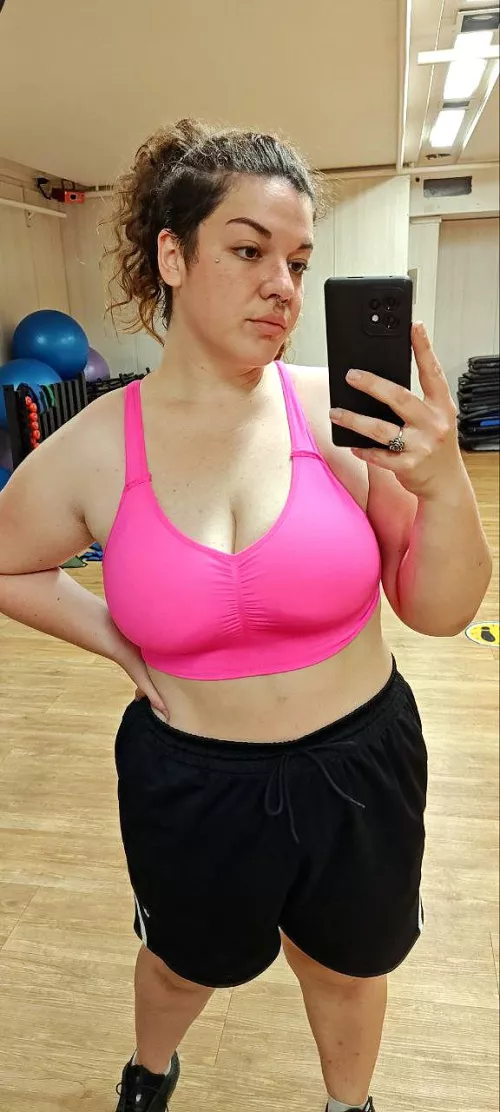 I just left the gym, I sweated a lot but it was worth it by Angelica__bomb