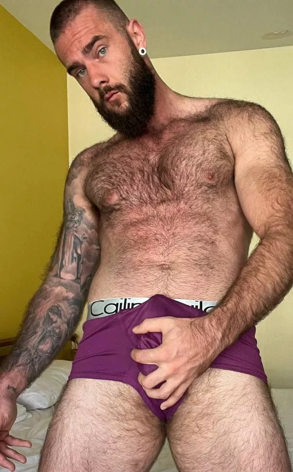 I let it grow over a month and Getting more hairy everyday posted by bwarren106