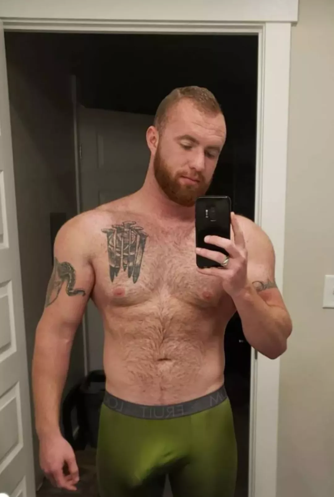 I need a distraction. Let's talk.  posted by Quiet-Regular6888