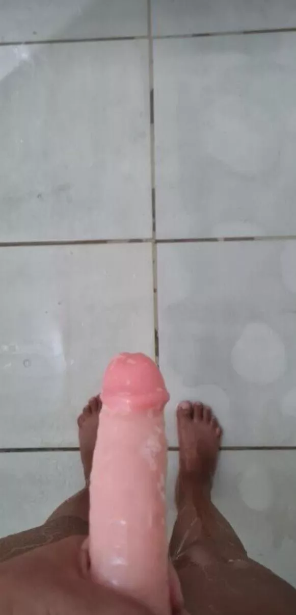 I want you to feel my cock in the shower, do you want? posted by Louissebb