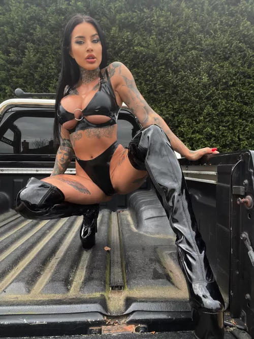 I'll need your focus right now. by starklyFeign