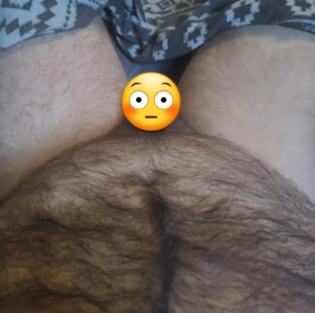 In bed naked all morning. Who wants to cuddle?  posted by femboysexer