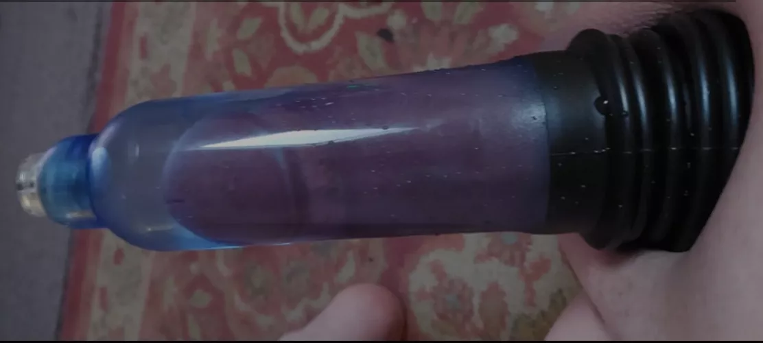 Just me in my bathmate  by TheToweringZiggurat