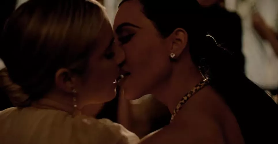 Kim K kissing Emma Roberts by way2sexxy
