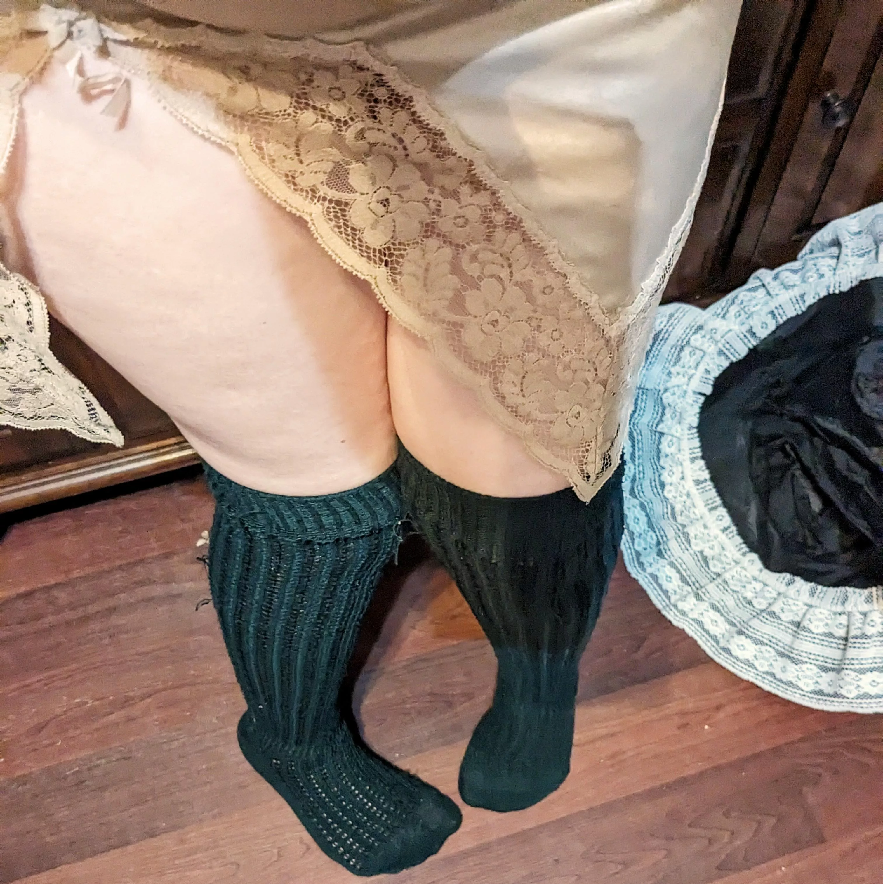 Lacy posted by Nymphaerra