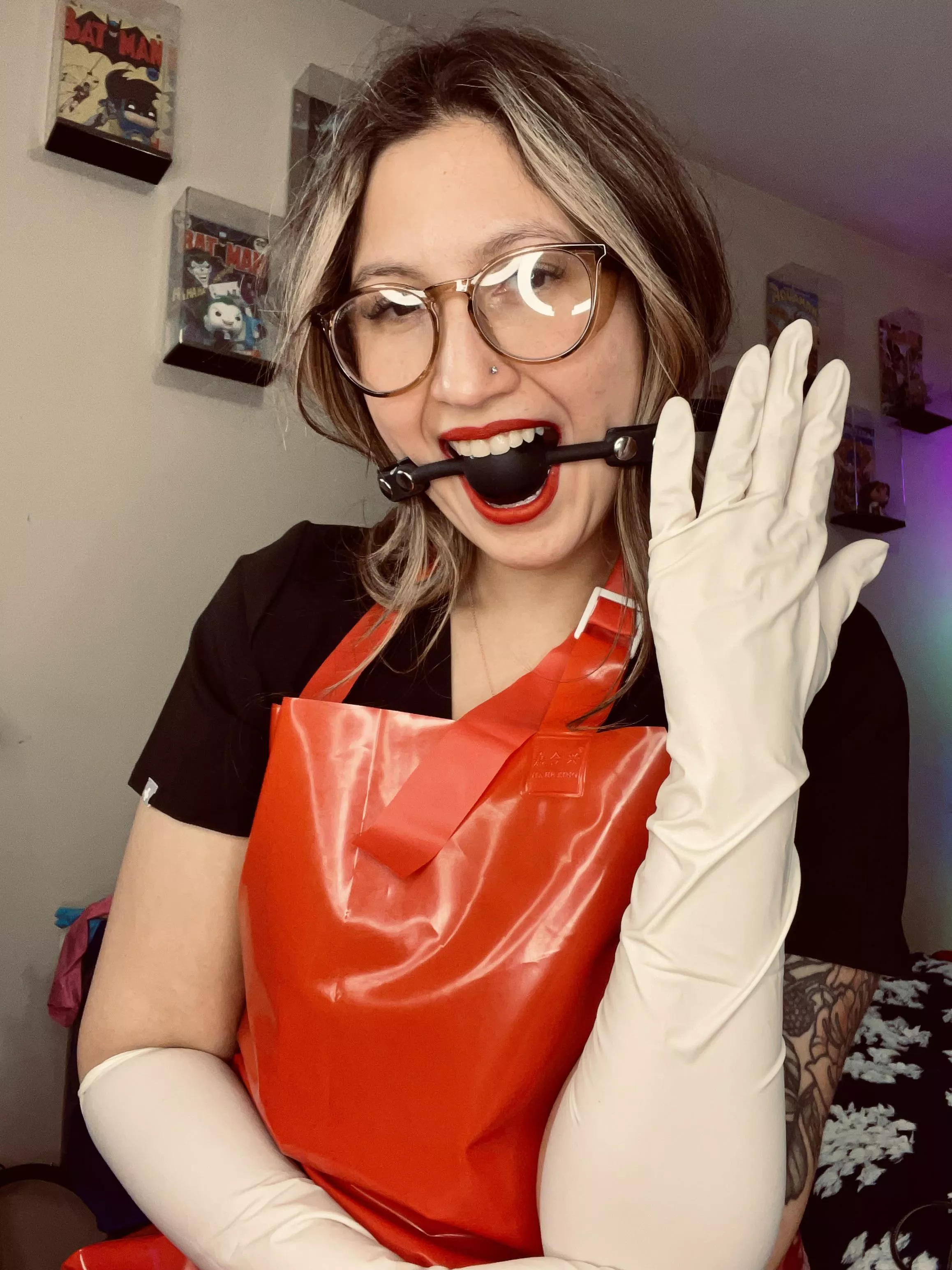 Let's play  posted by Lunarose9292