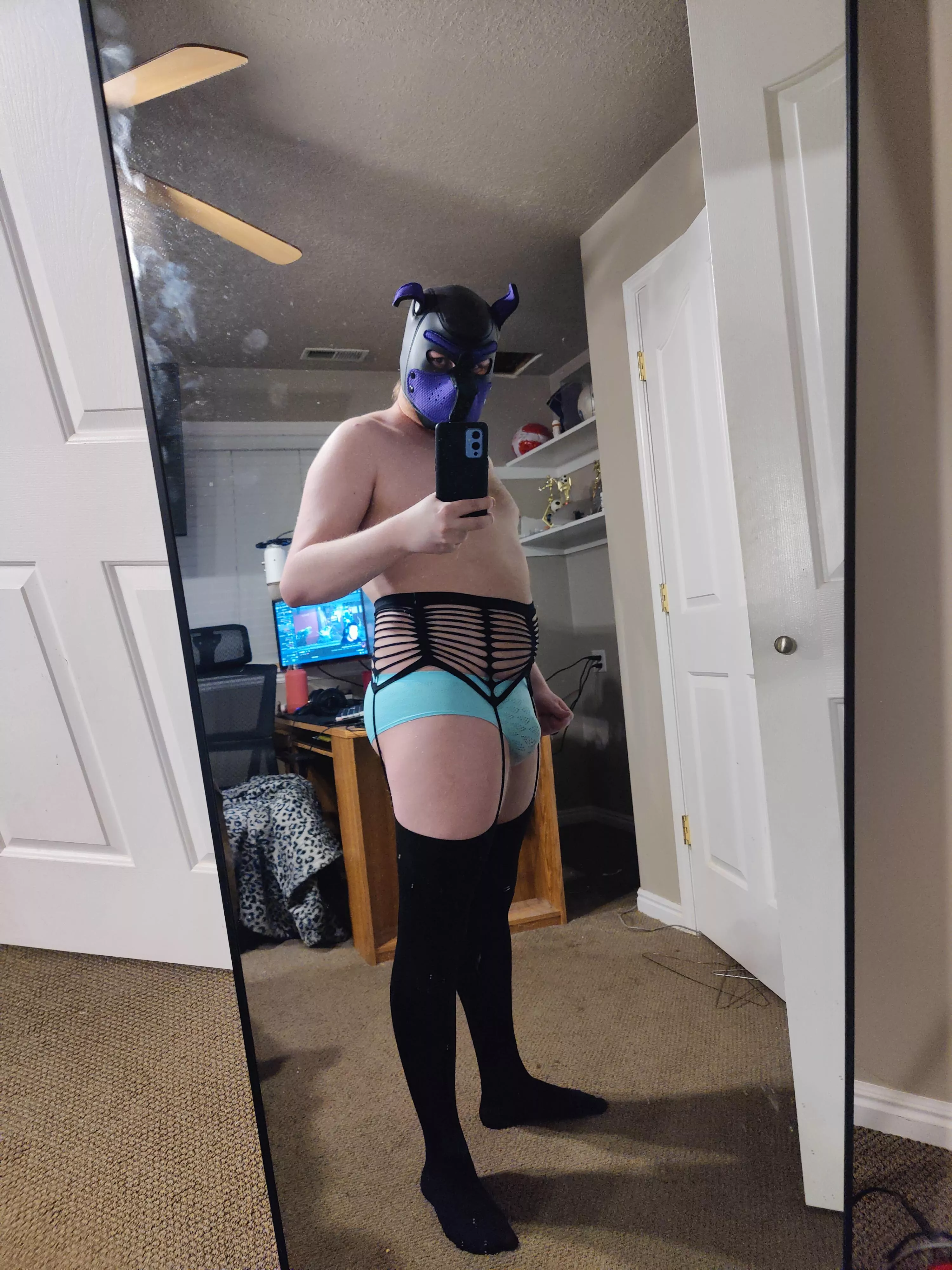 Looking for new communities to post in. posted by HunterLewd