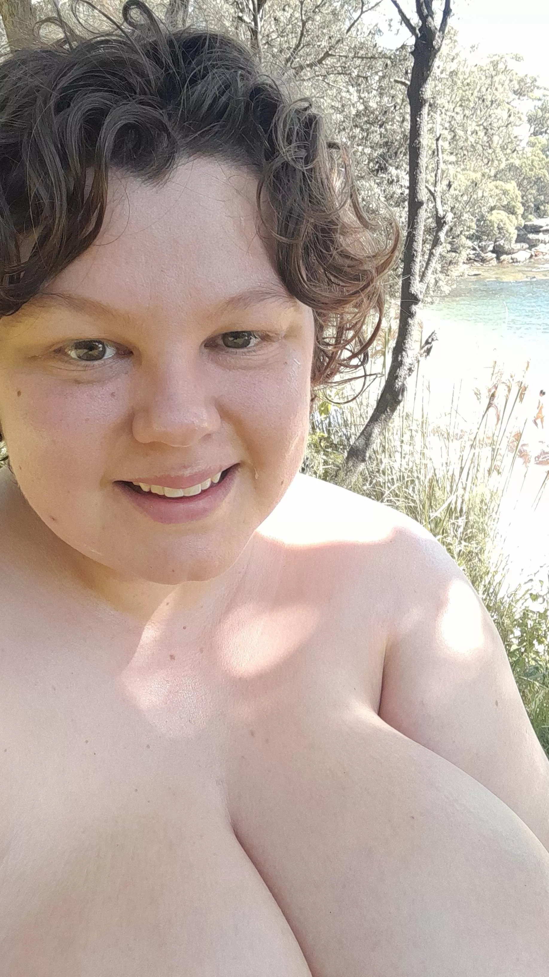 Nice view as sun screen/block sets. posted by snaphappyadventurer