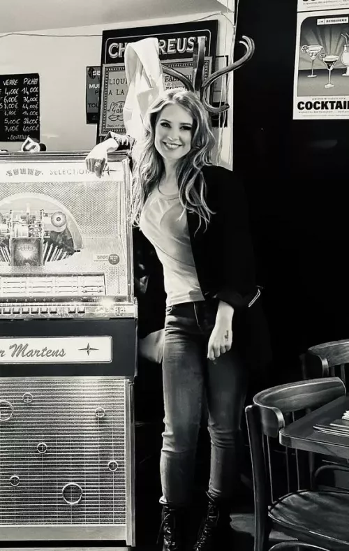 Nina Boldt, German singer by spamella