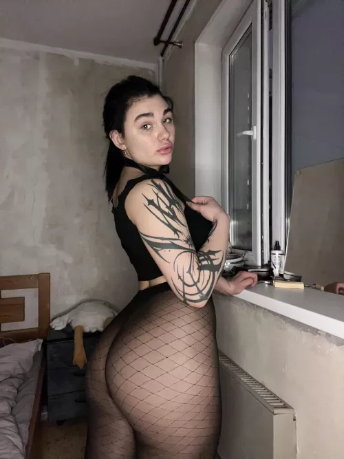 Pantyhose asses can be so adorable! by annacrystalsoulll