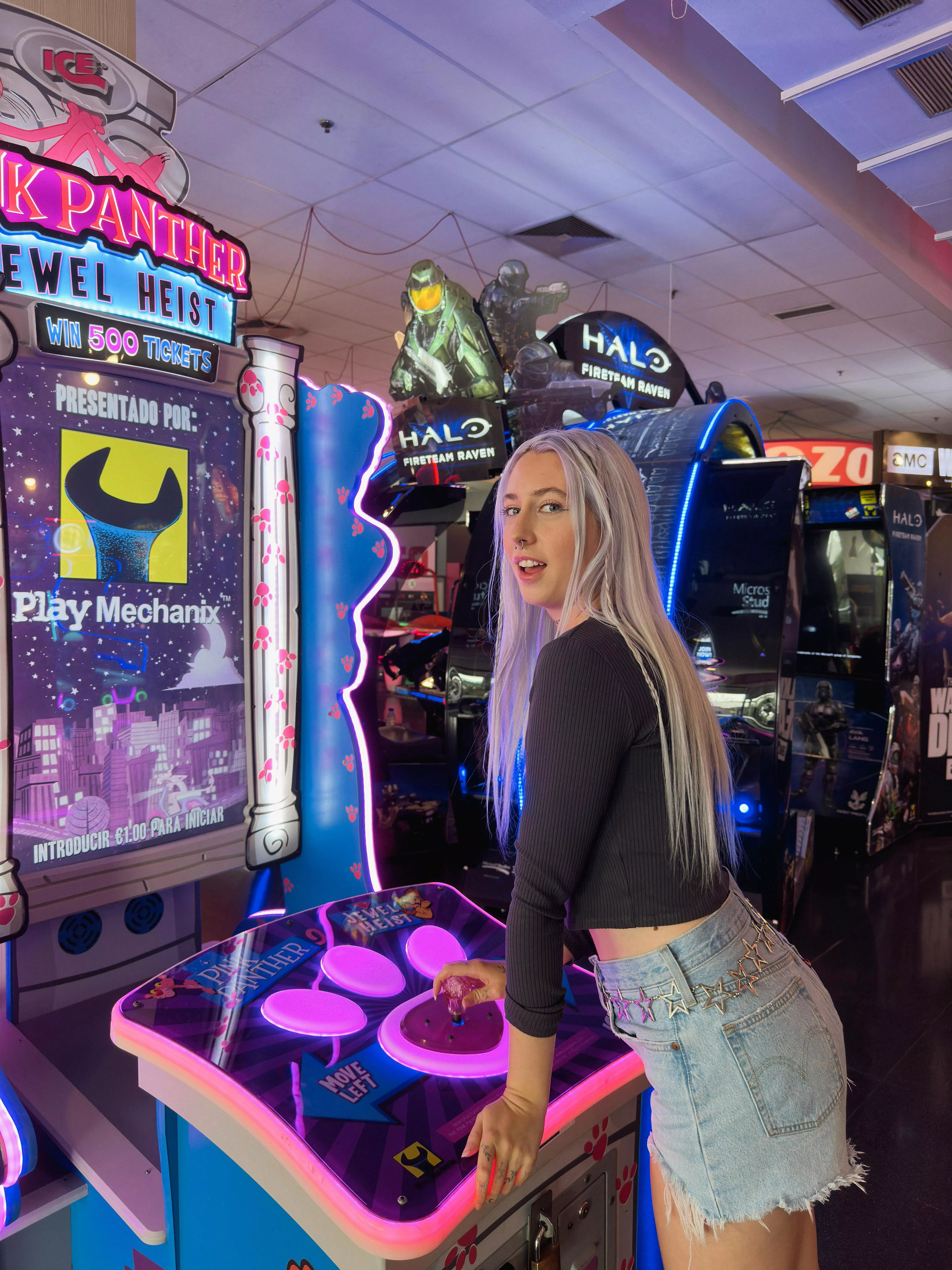 Pictures you would see on my Instagram daily @riley_bi posted by RileyBi69