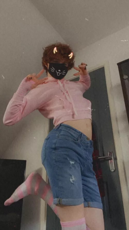 Pink crop top + twink = cute :3 by BallisticBlocker