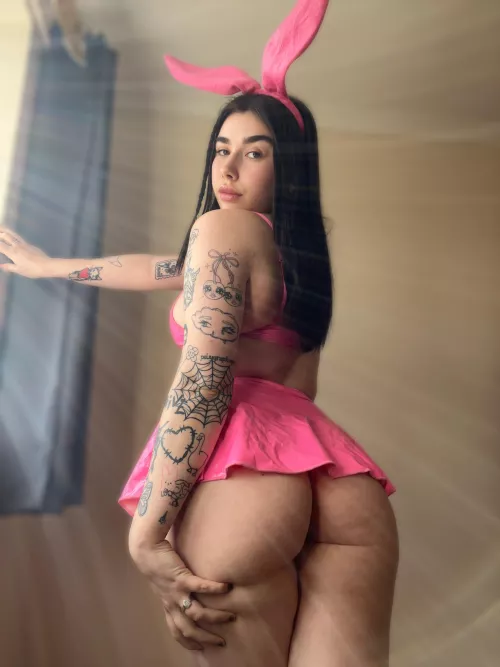 pretty in pink🎀 by ghostzgirl